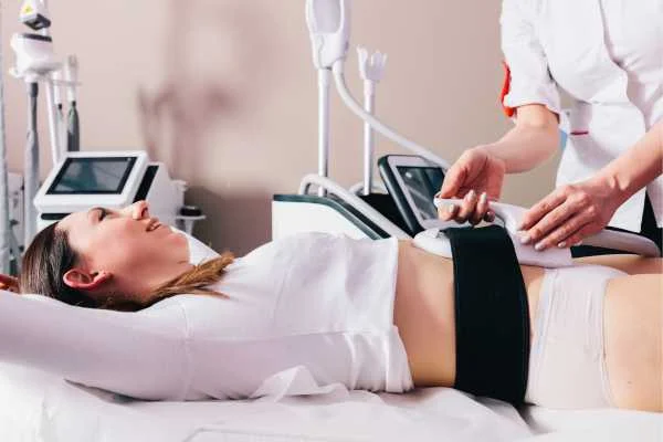 woman having body sculpting to help improve her body image and her mental health White City